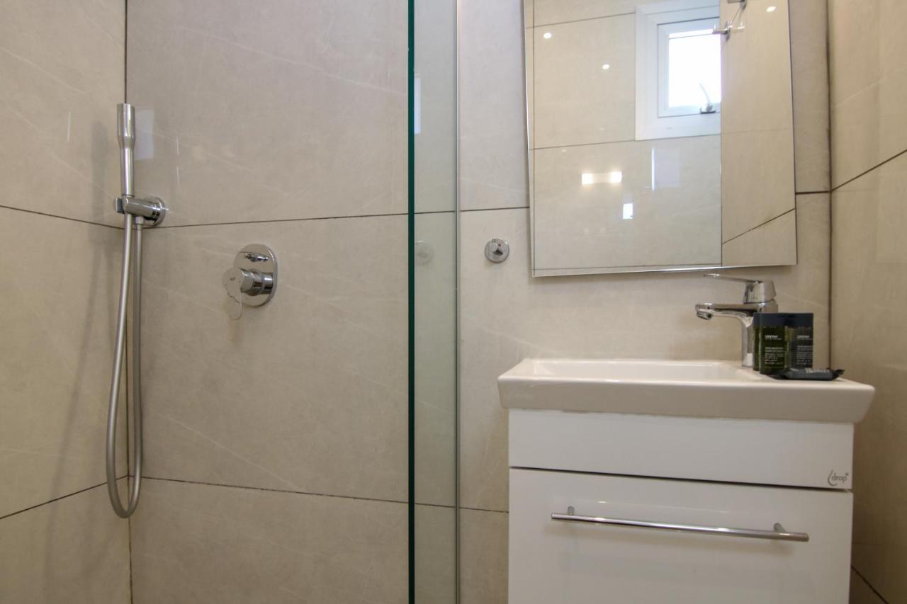 Phaedrus Living - Seaside Luxury Flat Harbour 104 Apartamento Pafos Exterior foto